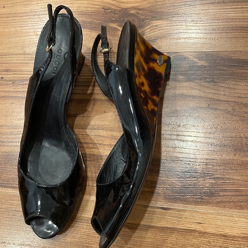 Gucci peep toe slingback wedges